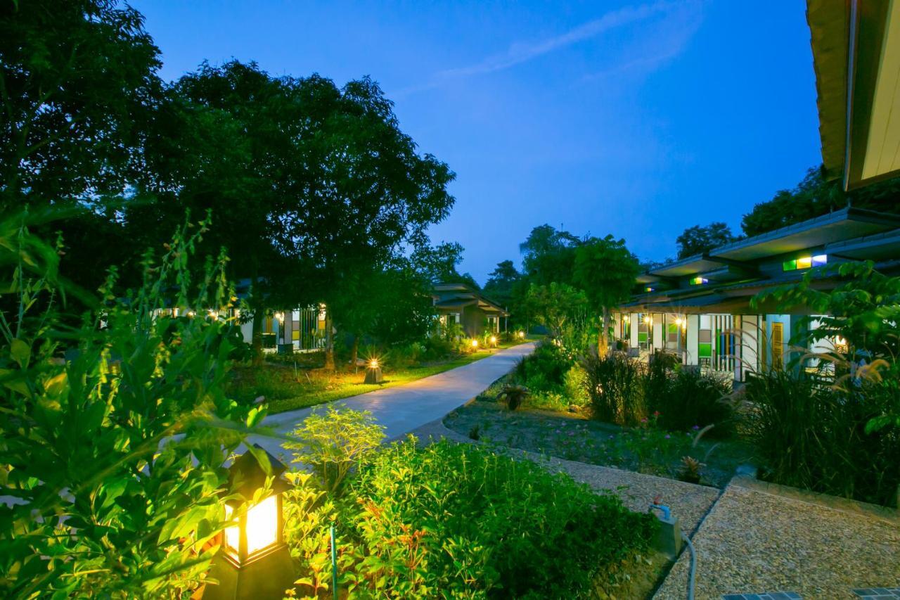 Loft Vintage Chalet Resort Ko Lanta Εξωτερικό φωτογραφία